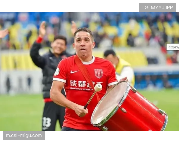 罗慕洛组织串联难破密集 成都中场控制力因人员变动下降