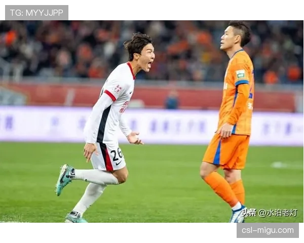 李源一中场攻防枢纽作用关键 泰山本土核心持续输出 李源一中场攻防枢纽作用关键 泰山本土核心持续输出